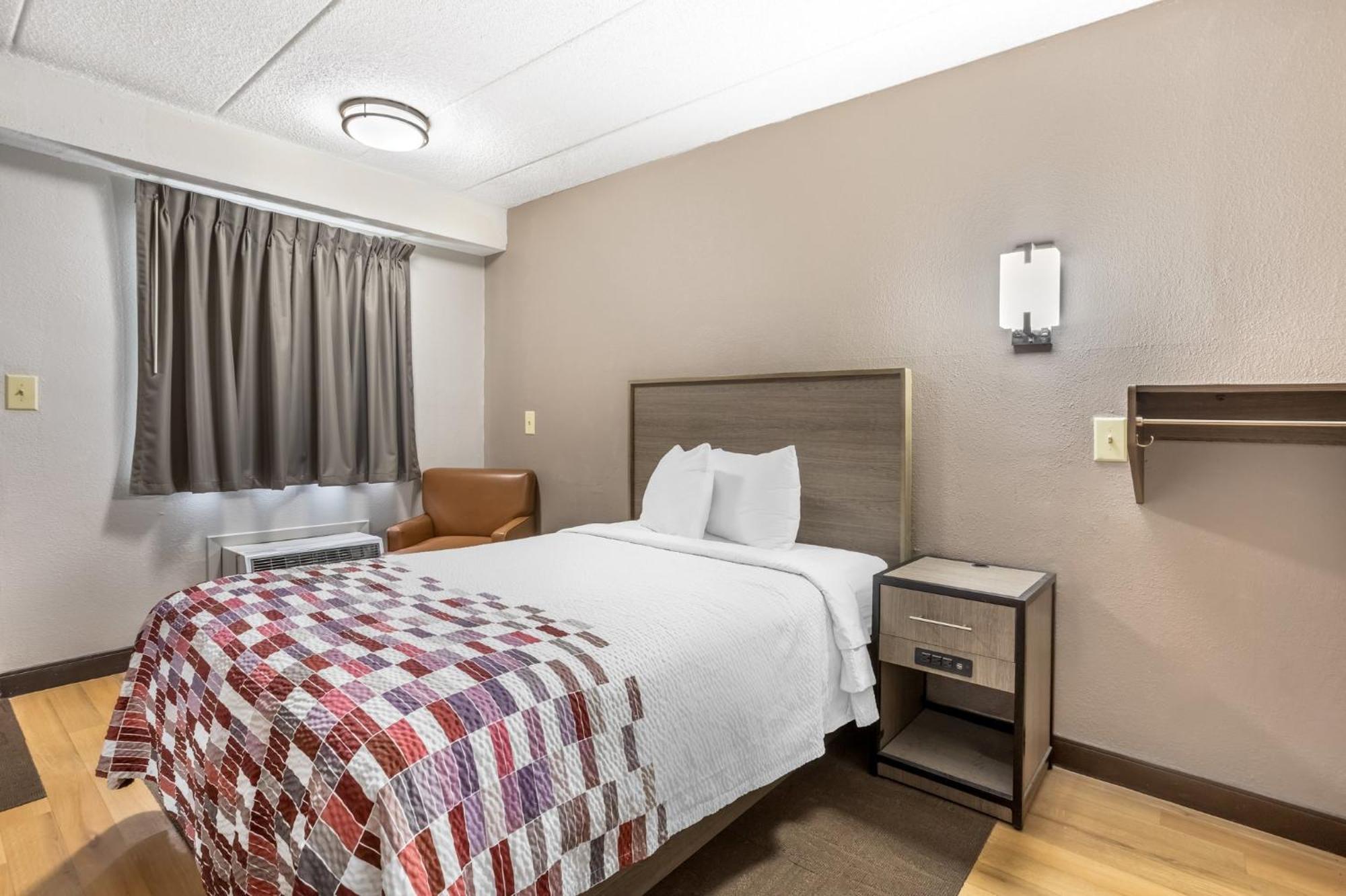 Red Roof Inn Tinton Falls-Jersey Shore Екстер'єр фото